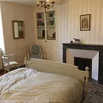 D'hotes De La Grande Maison Bed & Breakfast