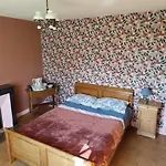 D'hotes De La Grande Maison Bed & Breakfast