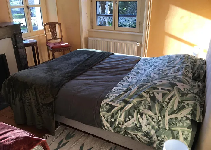 Bed and Breakfast D'hotes De La Grande Maison Tour-en-Bessin