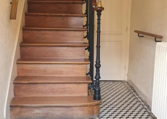 D'hotes De La Grande Maison 3*